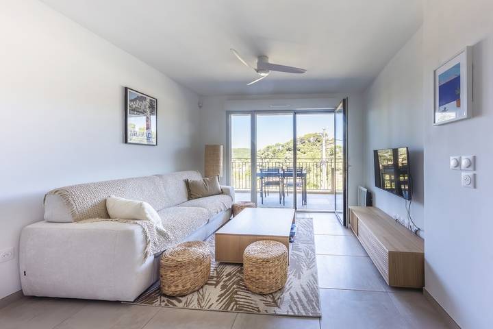 Appartement de vacances pour 6 personnes, avec Balcon et Piscine