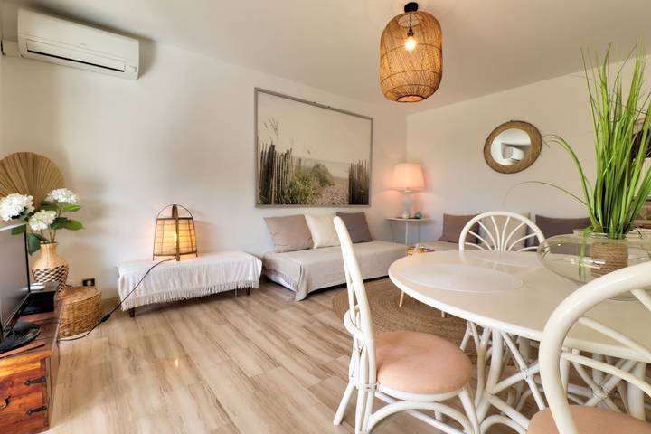 Ferienwohnung für 4 Personen, mit Terrasse und Garten in Cannes - 4