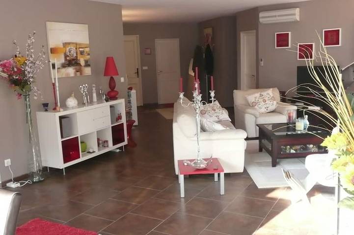 Location de vacances pour 6 personnes, avec jardin et jacuzzi à Ornaisons - 3