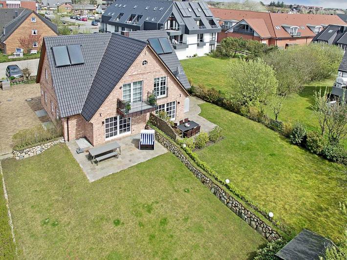 Ganze Ferienwohnung, Sölring Lek - Modern, groß, hell – drei Worte, die dieses Domizil perfekt beschreiben. in Nordfriesische Inseln (Schleswig-Holstein) (Schleswig-Holstein), Wenningstedt