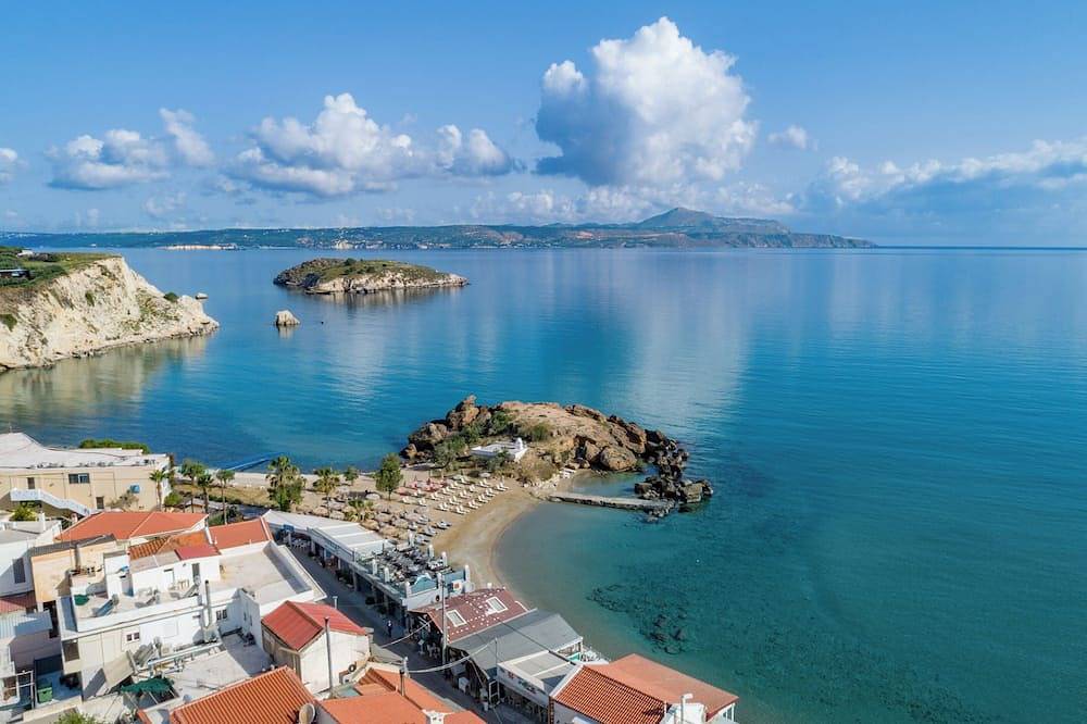 Hel lägenhet, Only 5 Min.Walk From Crystal Water Sandy Beach Of Almirida in Almyrida, Vámos