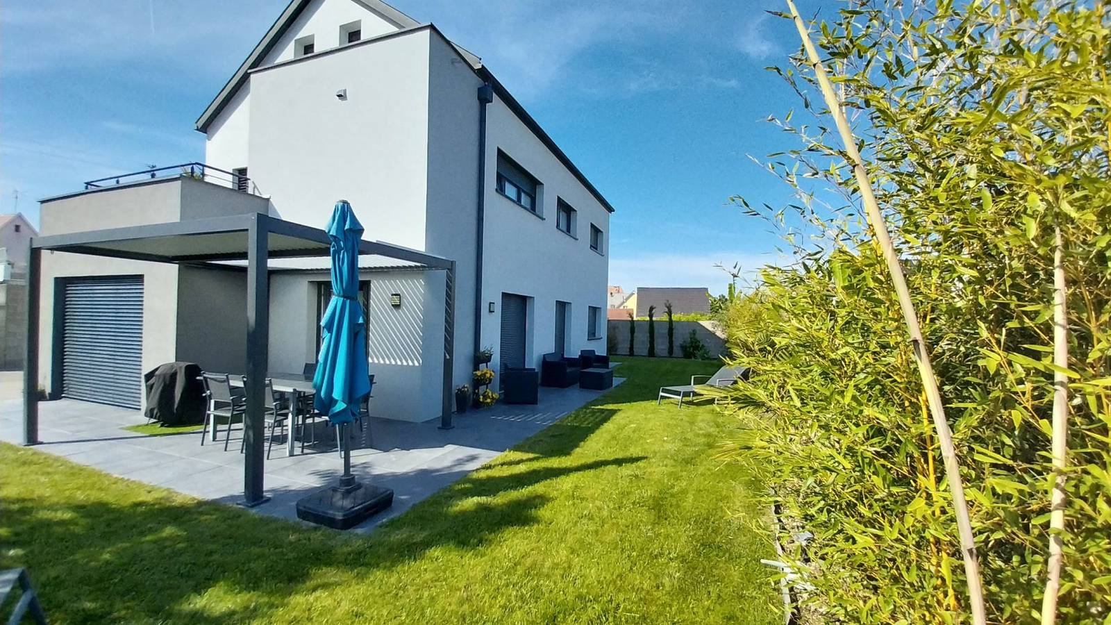 Gîte neuf, Rdc, 70 m², 4 pers., avec jardin, proche Colmar in Bischwihr, Région de Colmar