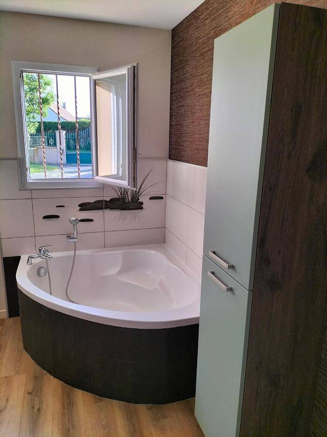 Location de vacances pour 7 personnes, avec terrasse et jardin à Teloché - 4