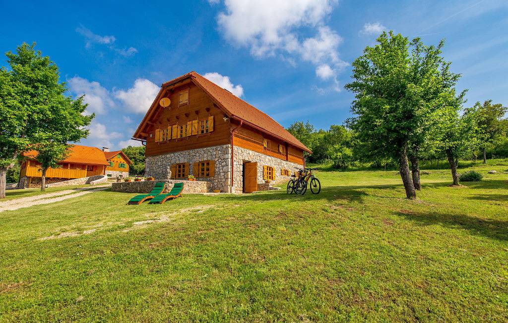 Eko Selo Krš by Villas Guide in Condado de Lika-Senj