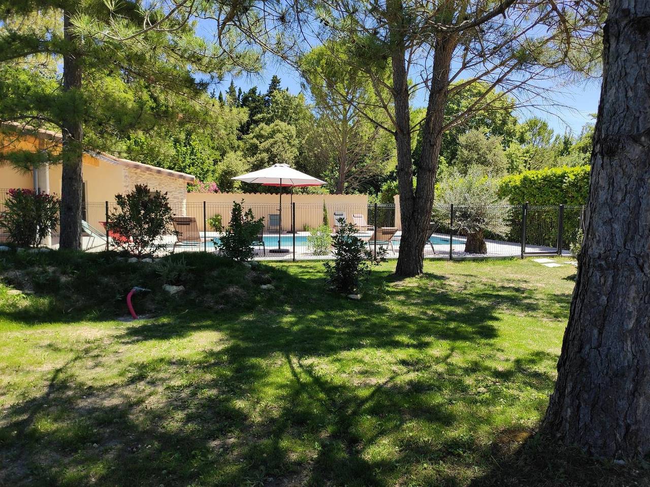 Au Fil Des Flots – La Berre in Grignan, Región de Nyons