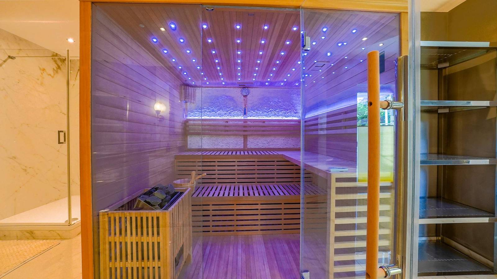 Villa für 13 Personen mit Sauna in Altaussee, Totes Gebirge