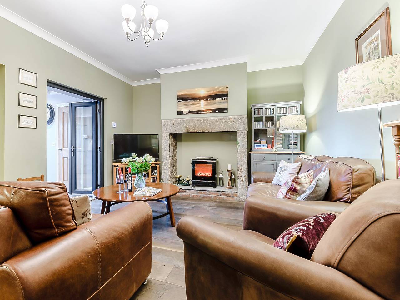 Holiday Rental for 10 People in Amble, Northumberland Coast
