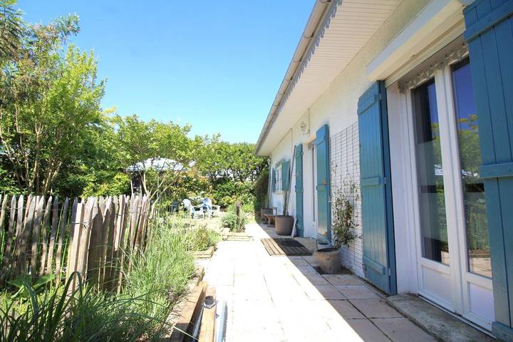 Maison de vacances pour 2 personnes, avec terrasse et jardin en Gironde