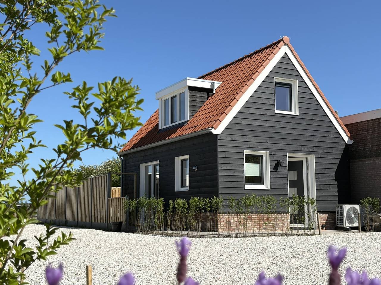 Charming 4-person house with panoramic views near Domburg in Aagtekerke, Walcheren