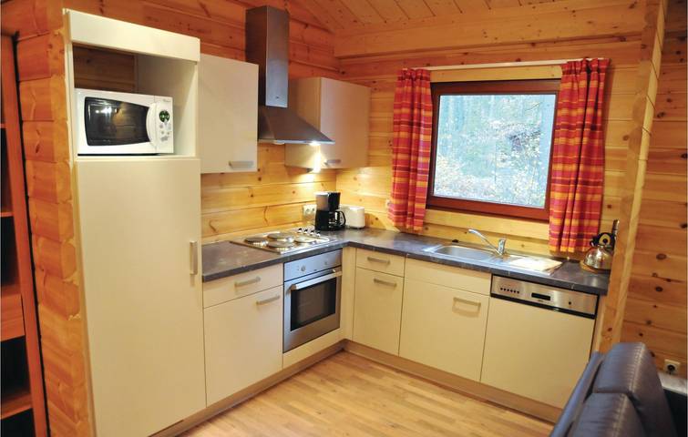 Location de vacances pour 8 personnes, avec terrasse, animaux acceptés à Viroinval - 3