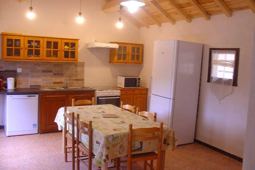 Maison propice à la détente avec une situation privilégiée in Zonza, Parc naturel régional de Corse