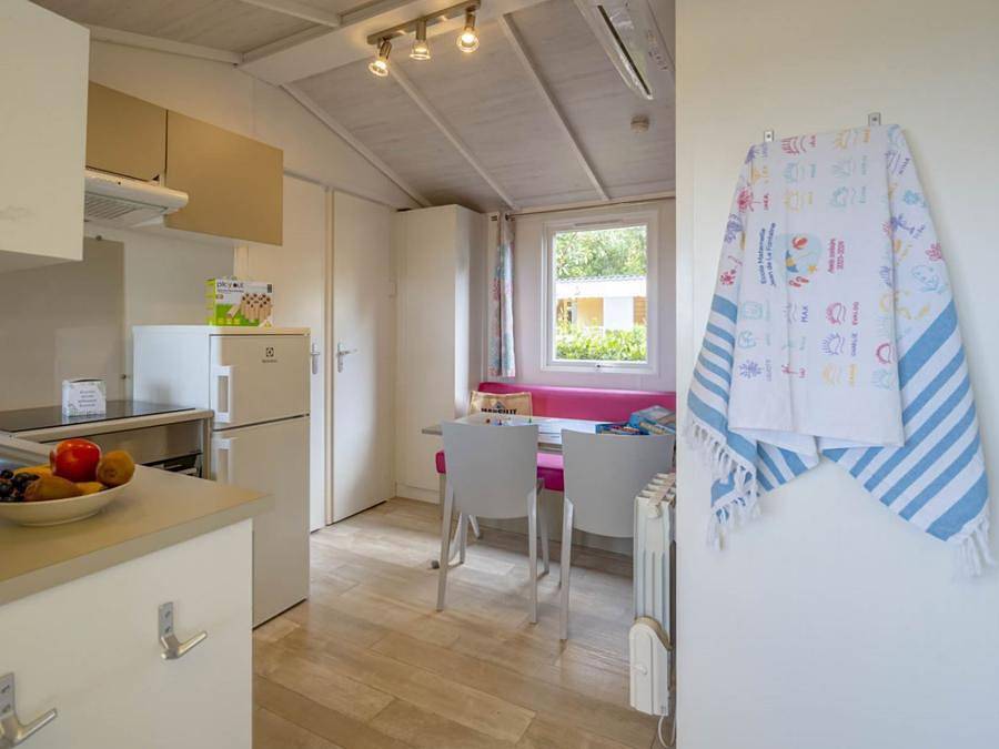 Camping Paradis Au port de l'houmeau. - Mobilhome 4 personnes - 2 chambres Diamant 4 personnes in L'Houmeau, Région de La Rochelle