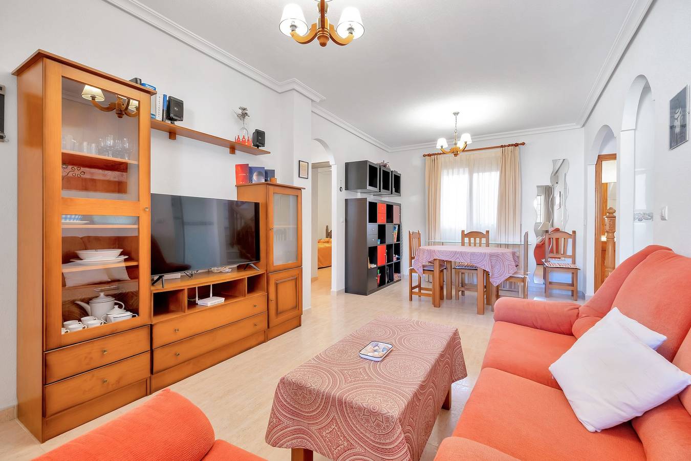 Casa de vacaciones 'casa en la playa con piscina, terraza y garaje M' in Santa Pola, Costa Blanca