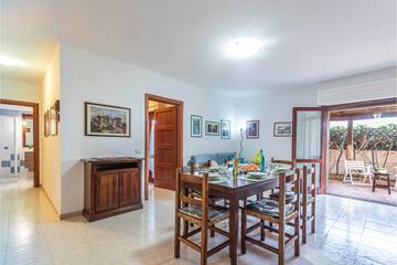 Vakantiewoning voor 6 Personen in Olbia, Costa Smeralda, Afbeelding 1