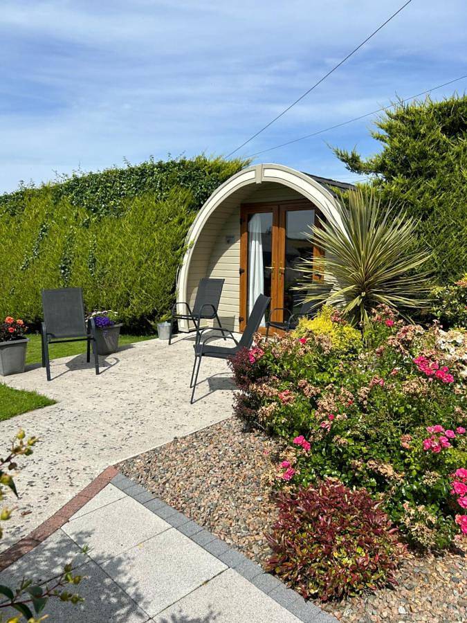 One-Bedroom Chalet in Inishowen, Drongawn Lough
