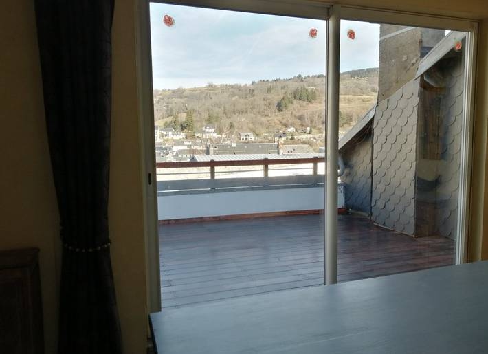 Gîte pour 6 personnes, avec terrasse à La Bourboule - 2