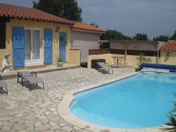 Cottage pour 2 personnes, avec piscine ainsi que jardin et terrasse à Castelnou