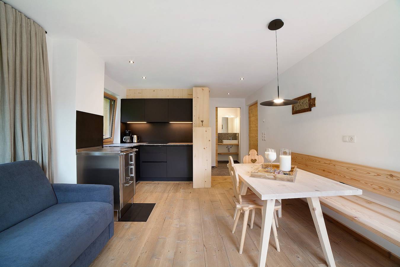 Ganze Wohnung, Ferienwohnung 'Herrischner 1' mit Bergblick, privater Terrasse und Wlan in Stubaier Alpen, Moos in Passeier