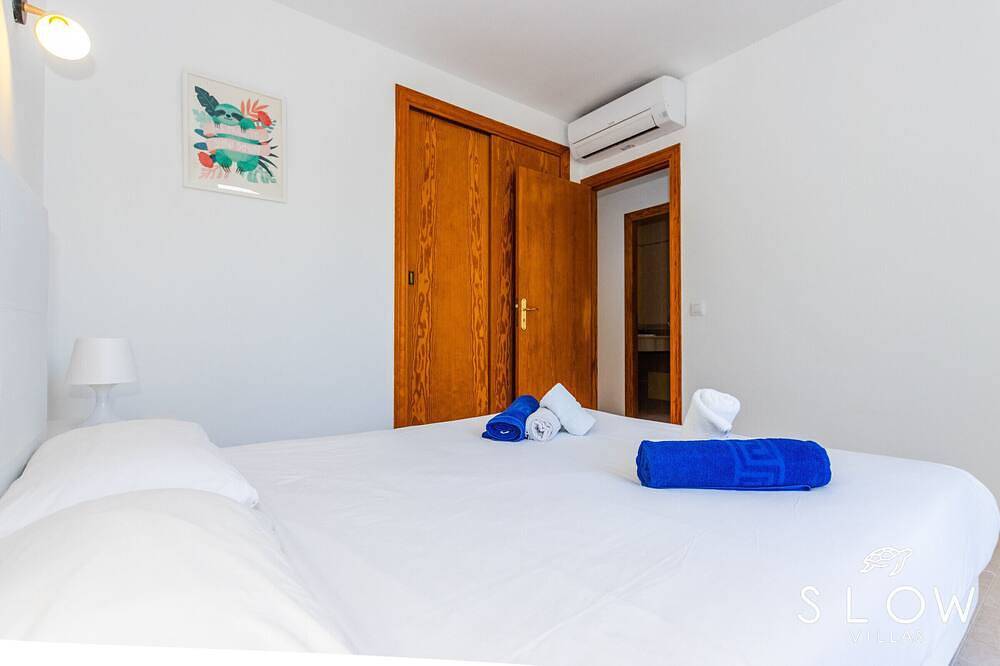 Cala Mendia Beach House 2 es with direct access to the beach and sea views in Cala Anguila, Manacor
