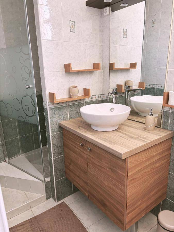 One-Bedroom House in Puget-sur-Argens, Côte méditerranéenne (France)