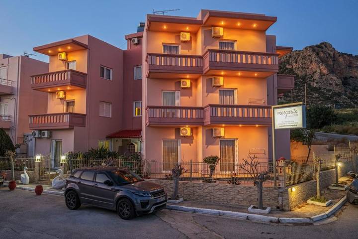 Gîte pour 4 personnes, avec jardin et vue dans Palaiochora