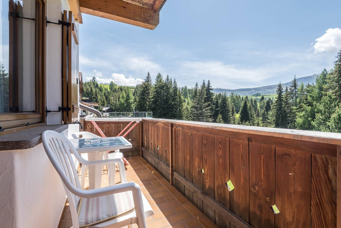 Ganze Wohnung, Ferienwohnung "Ferienparadies Sabina Puflatsch" im Naturpark direkt an der Seiser Alm in Compatsch, Kastelruth