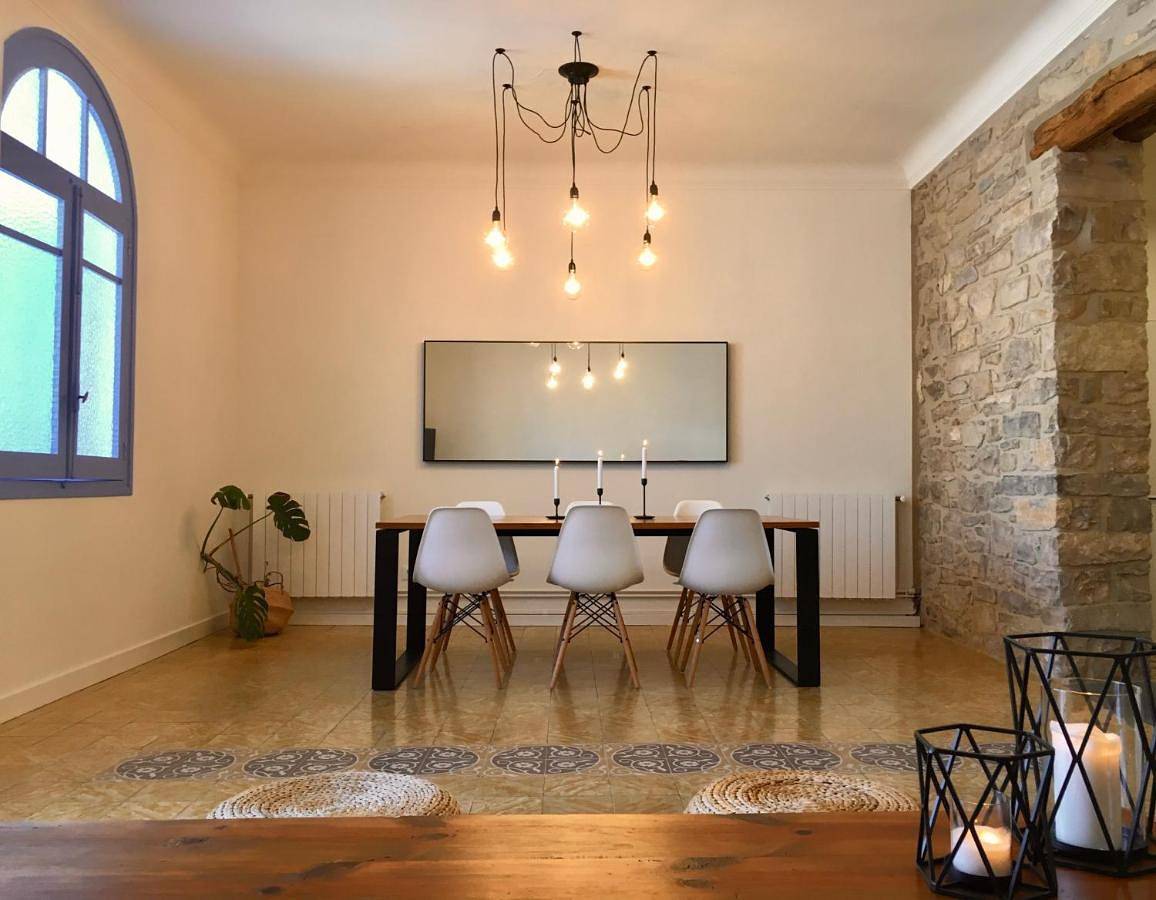 Apartamento entero, Apartment in Tárrega, Costers del Segre