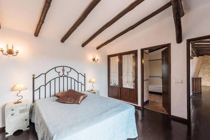 Location de vacances pour 10 personnes, avec piscine et vue ainsi que bassin pour enfant et jardin dans São Bartolomeu de Messines - 4