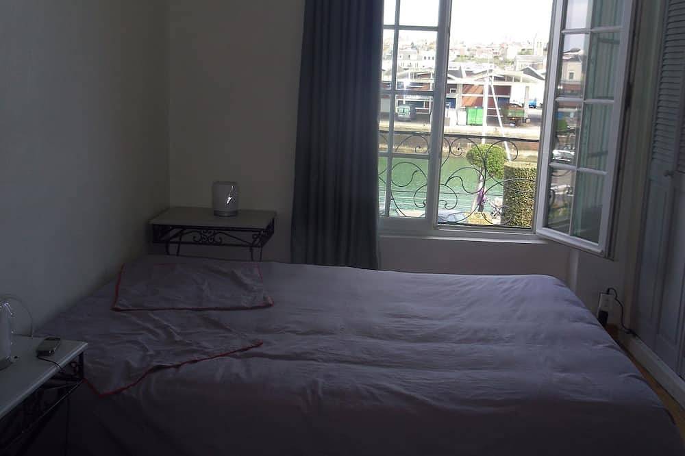Apartamento entero, Gran ciudad en el estudio en el puerto de Dieppe in Dieppe (Sena Marítimo), Región de Dieppe