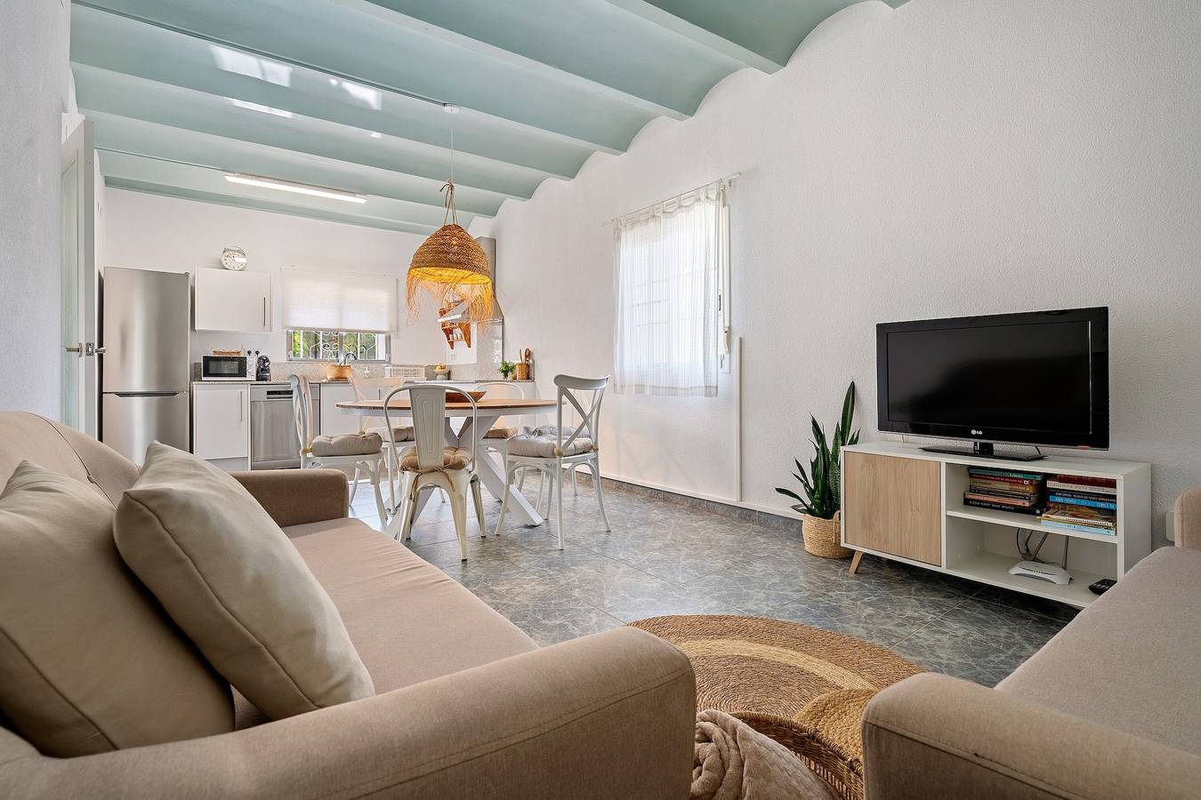 Casa de vacaciones "Masia Rosalia" con piscina privada y Wi-Fi in La Aldea, Delta del Ebro