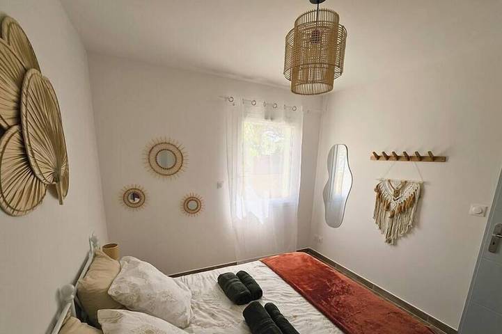 Location de vacances pour 3 personnes, avec jardin à Aigues-Vives - 3