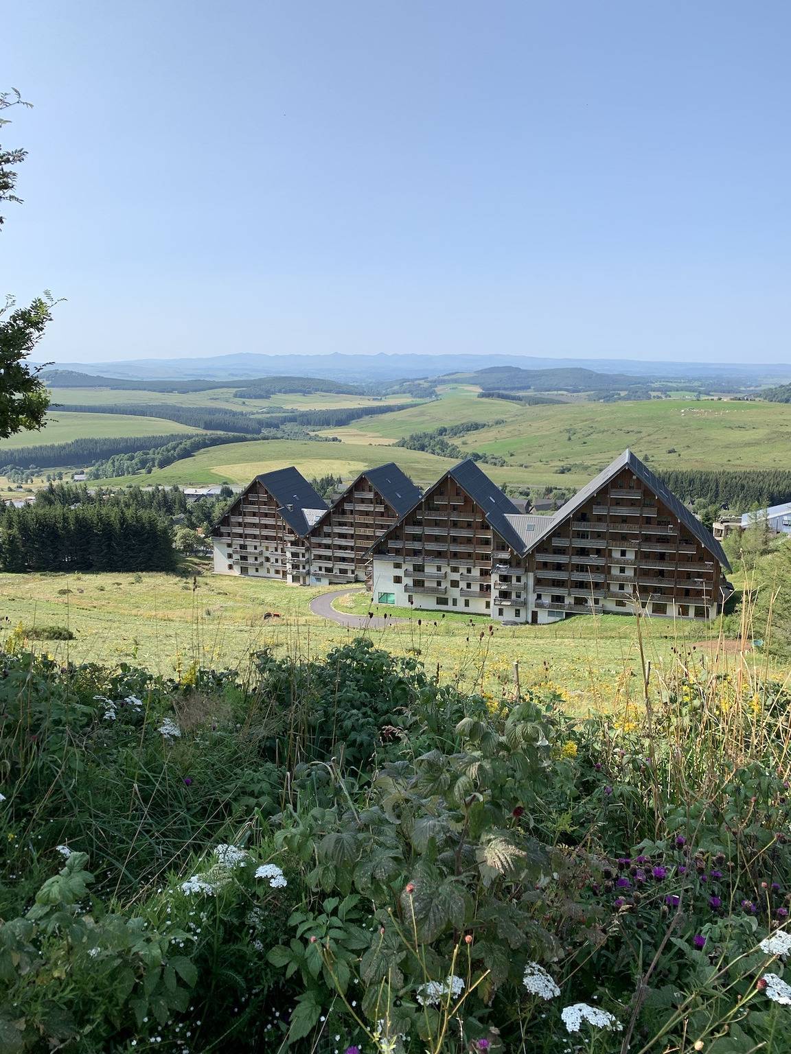 Appartement entier, Appa 672p lmds in Super Besse, Besse-et-Saint-Anastaise