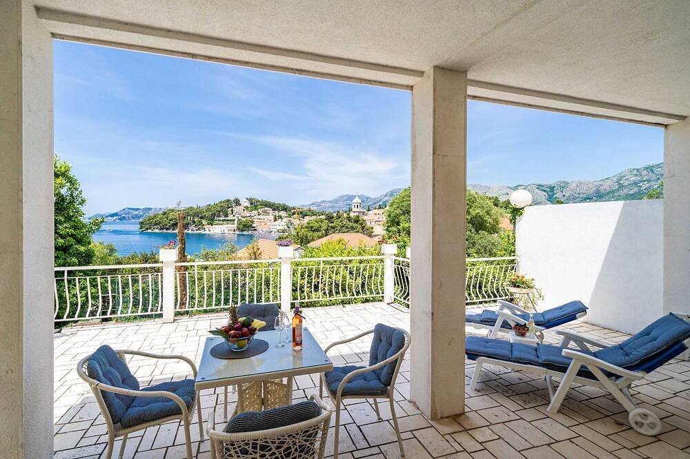 Appartamento vacanze a Canali a partire da 176€ a notte