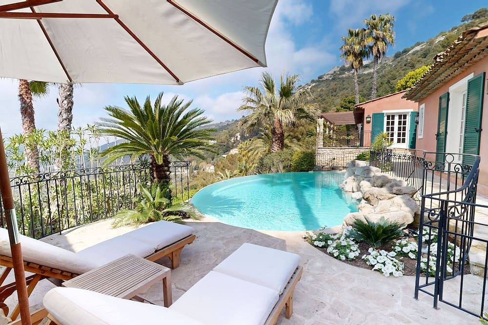 Villa L’Eden – Provençal Charm, Stunning Views in Èze, Nice region