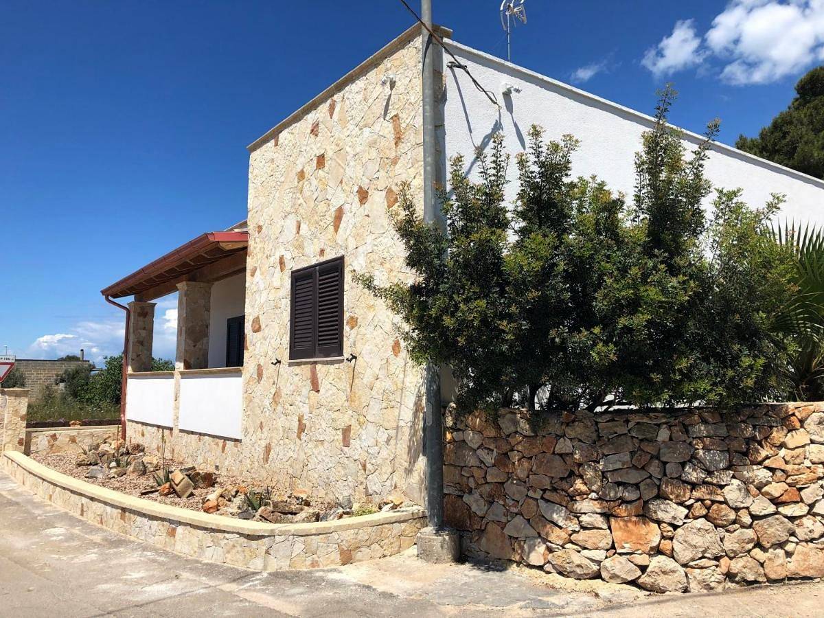 Double Room with Private Bathroom in Taviano, Golfo di Taranto