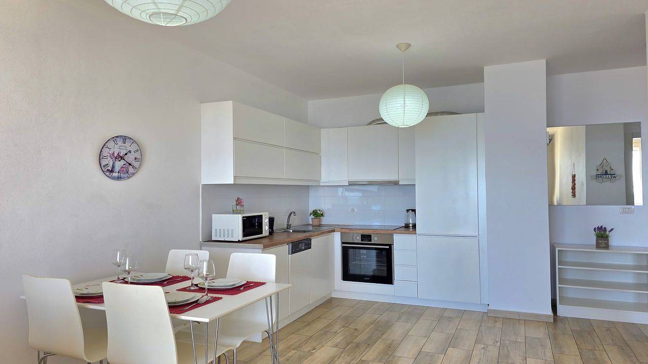 Apartamento vacacional entero, Ferienwohnung für 4 Personen (65 m²) in Rrethi i Durrësit in Durrës, Albania