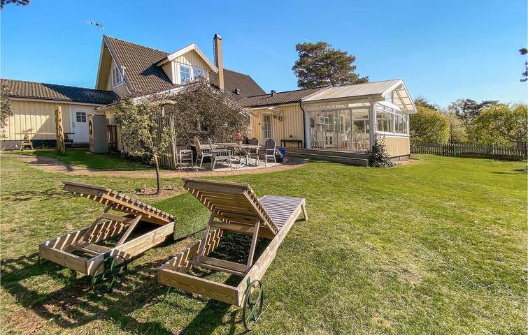 Ferienhaus für 8 Personen, mit Terrasse in Laholm