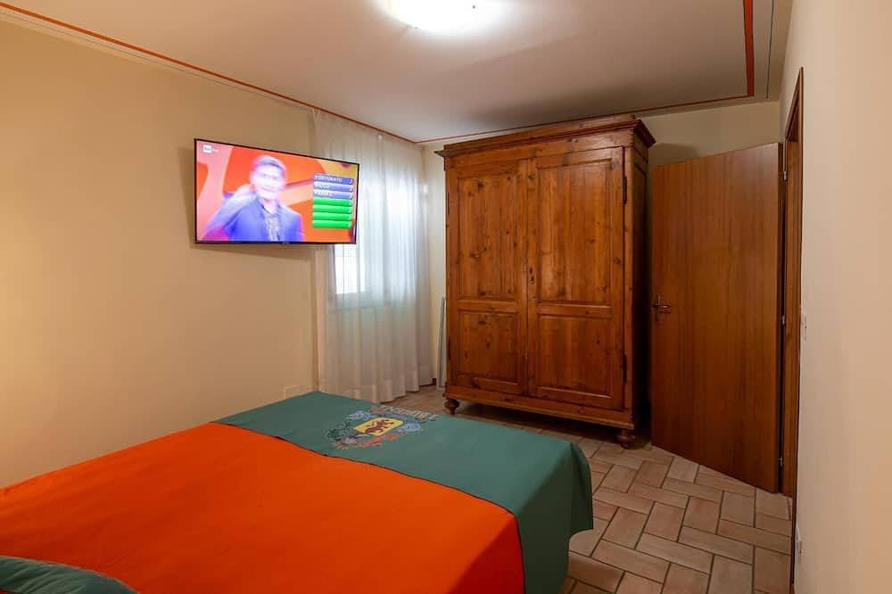 Ganze Wohnung, One Bedroom Apartment in Stia, Pratovecchio Stia