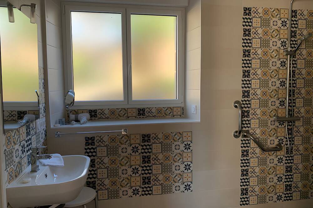 Maison de vacances 'Ty Coat' avec terrasse privée, Wi-Fi et climatisation in Bannalec, Région de Quimper