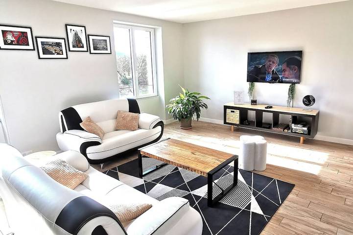 Location de vacances pour 5 personnes, avec terrasse à La Roque-Gageac