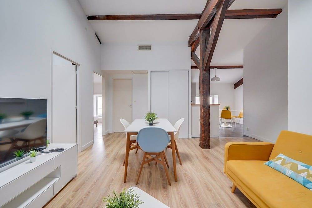 Appartement entier, Bel apt rénové confortable 2 chambres in Bègles, Région de Bordeaux