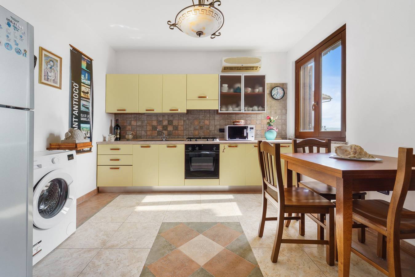 Apartamento entero, Appartamento La Pineta: tranquilidad junto a la pineta, cerca del centro in Sant'Antioco Cuidad, Isla de Sant'Antioco