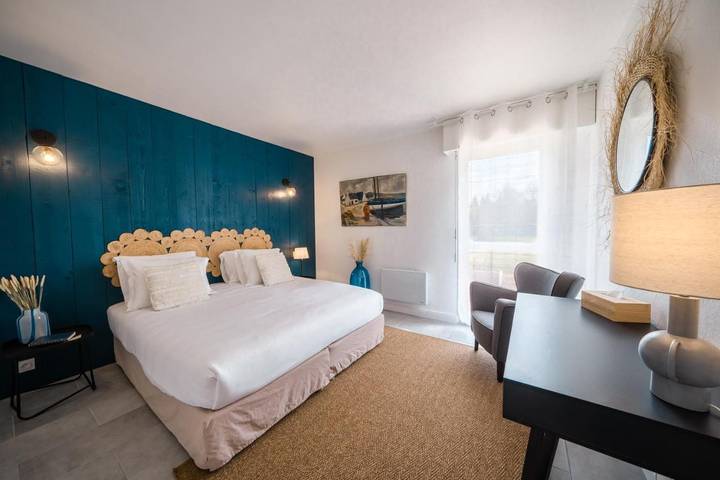 Hôtel pour 4 personnes, avec jardin, animaux acceptés à Saint-Lyphard - 2