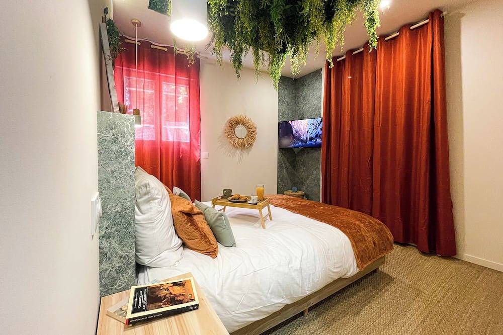 L'atelier vert - Balnéo, Luxe, Cozy, Proche Hypercentre in Troyes, Aube