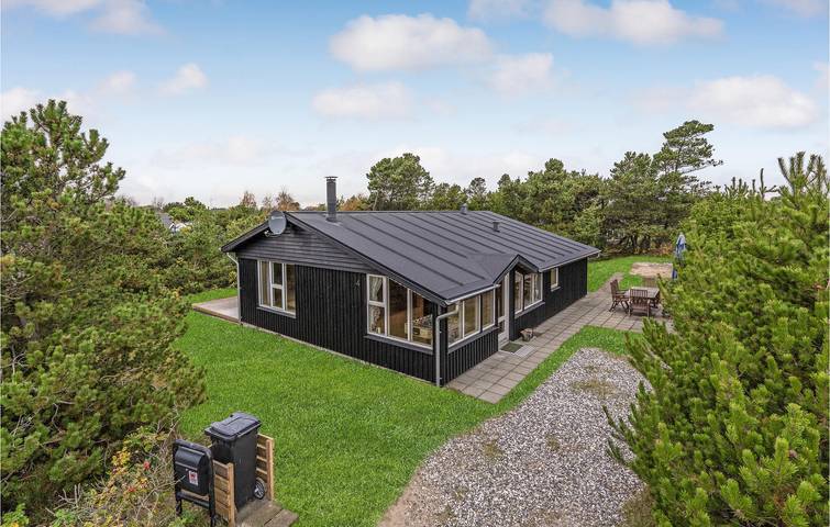 Feriehus for 6 personer med terrasse in Sæby, Nordøstjylland