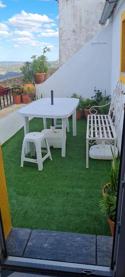 Apartamento inteiro, Casa O Arco Alojamento Local in Santa Maria de Marvão, Serra de São Mamede