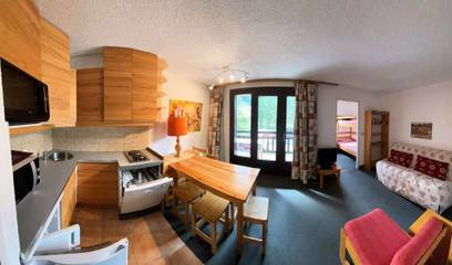 Gîte pour 4 personnes, avec vue dans Office de Tourisme de Risoul