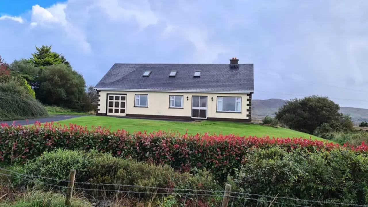 Ganze Ferienwohnung, Ferienwohnung für 5 Personen (92 m²) in Lough Nafurnace in Connemara