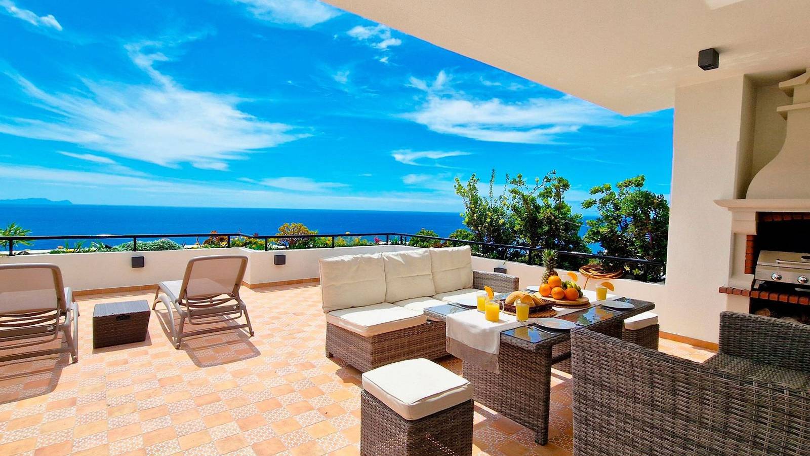 Apartamento De Férias para 4 Pessoas em Caniço (Santa Cruz), Madeira