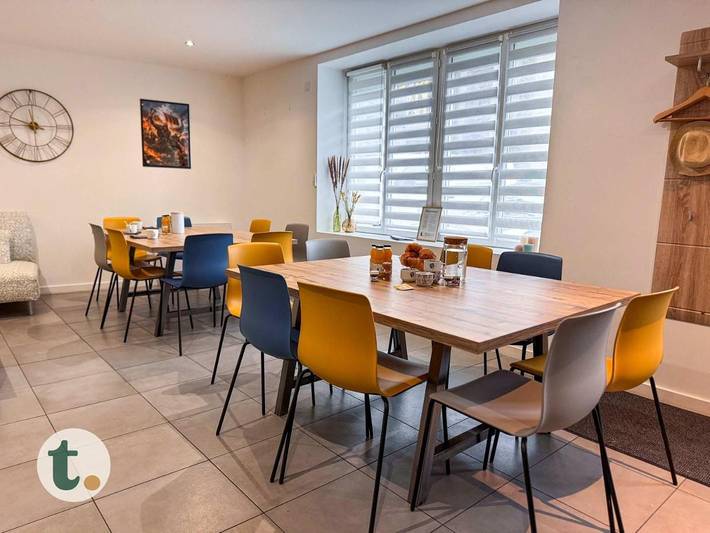 Location de vacances pour 15 personnes, avec terrasse à Saint-Mars-la-Réorthe - 2